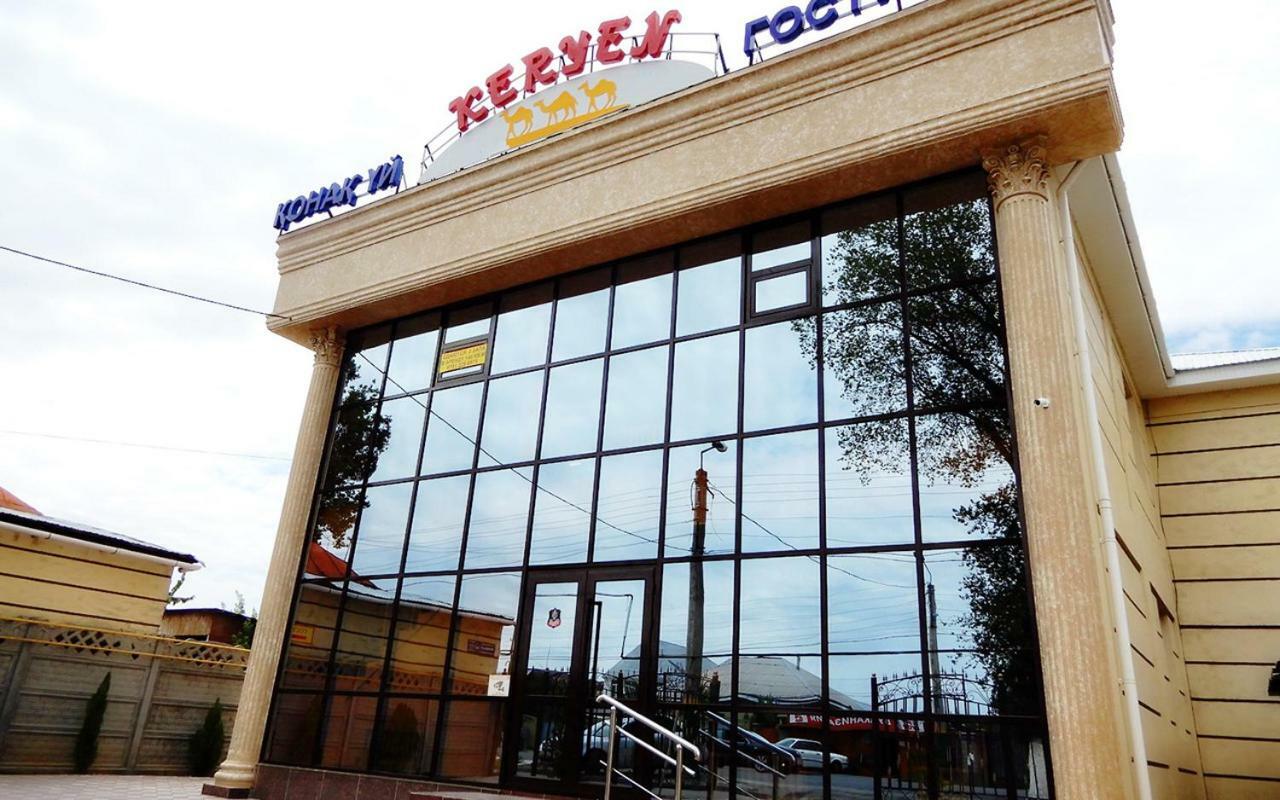 Hotel Keruen Taras Exterior foto